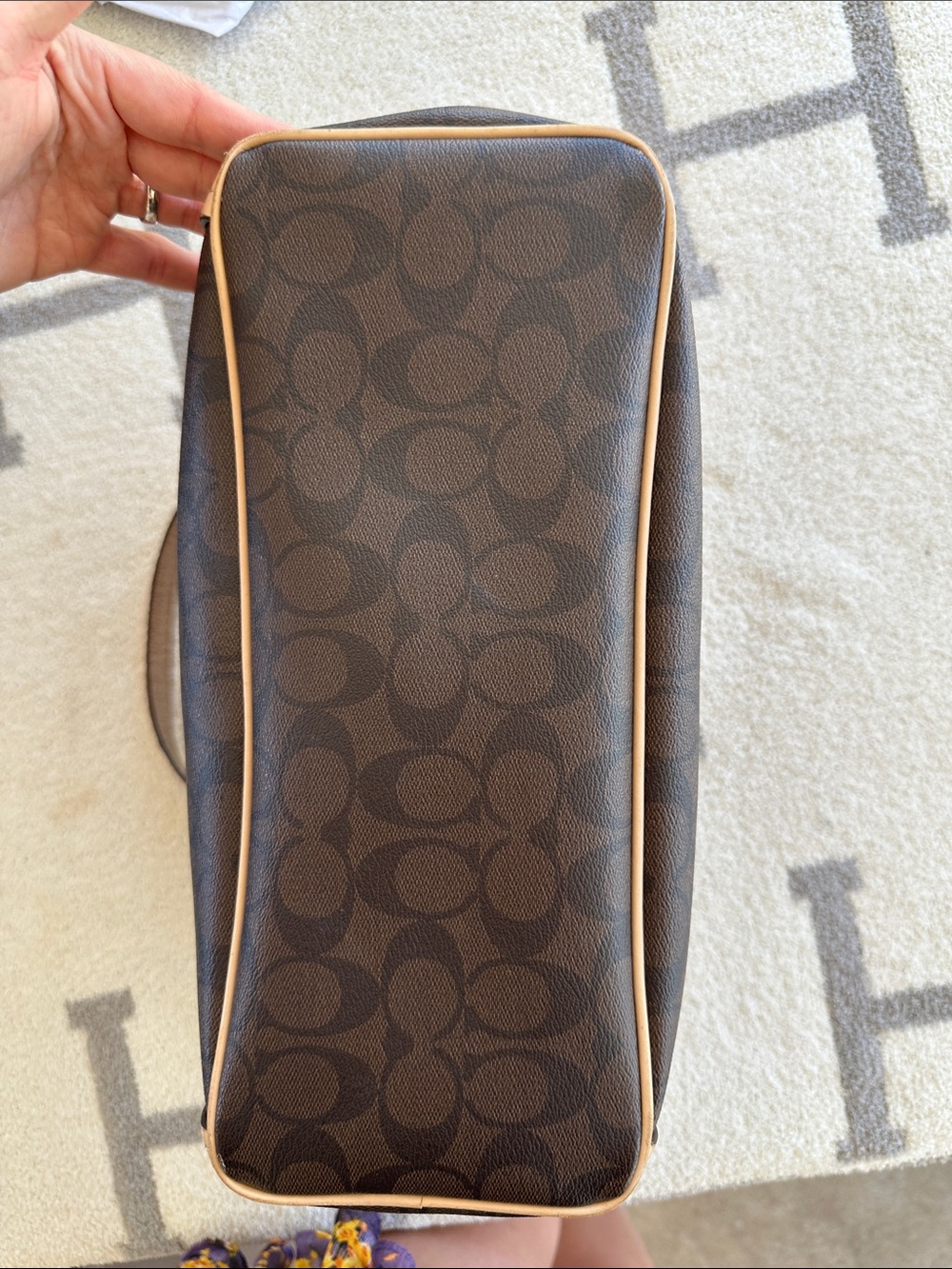 Coach Brown Signature Shoulder Bag with Tan Trim - Picture 6 of 15